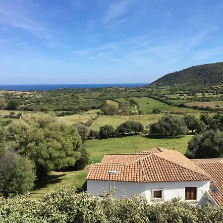 Rena Tatil Evi Budoni